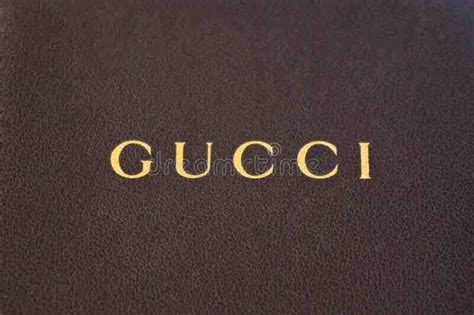 gucci appartient a quel groupe|gucci en francais.